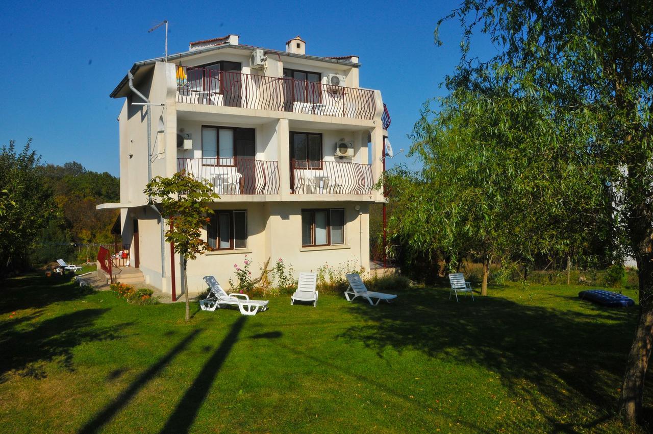 Villa Velika - Slavi Экстерьер фото